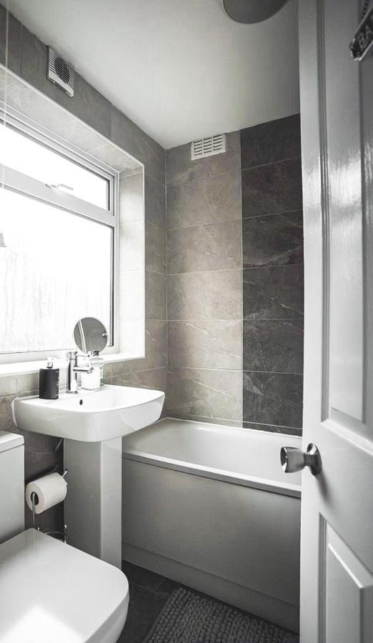 Cosy Affordable Digs Near Coventry City Centre Sleeps5 With Free Parking Luaran gambar